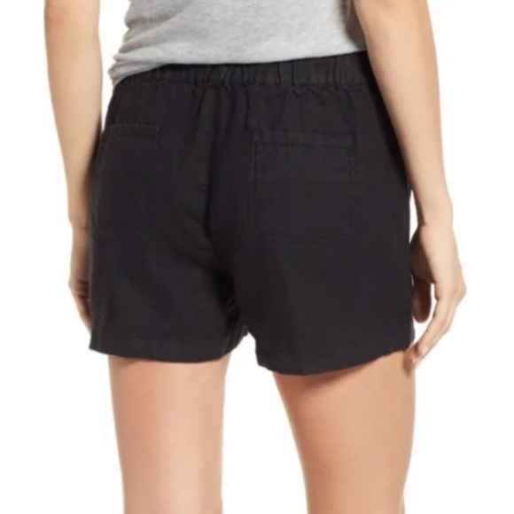 Caslon Linen Black Drawstring 2 1/2 Inch Shorts - Size Medium, NWT - Picture 2 of 14
